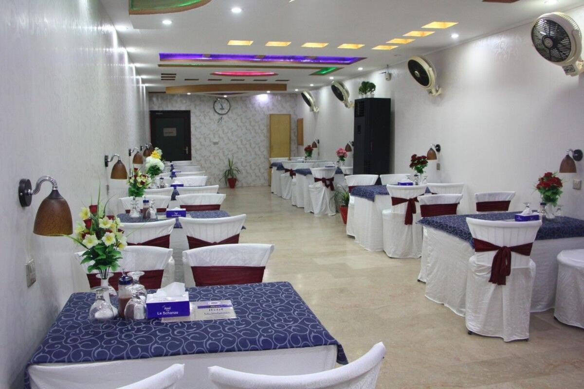 Hotel The Leschanze Lahore Exteriér fotografie